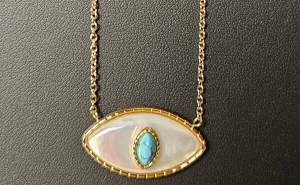 20251105_184614_1 COLLIER OEIL DE LUNE