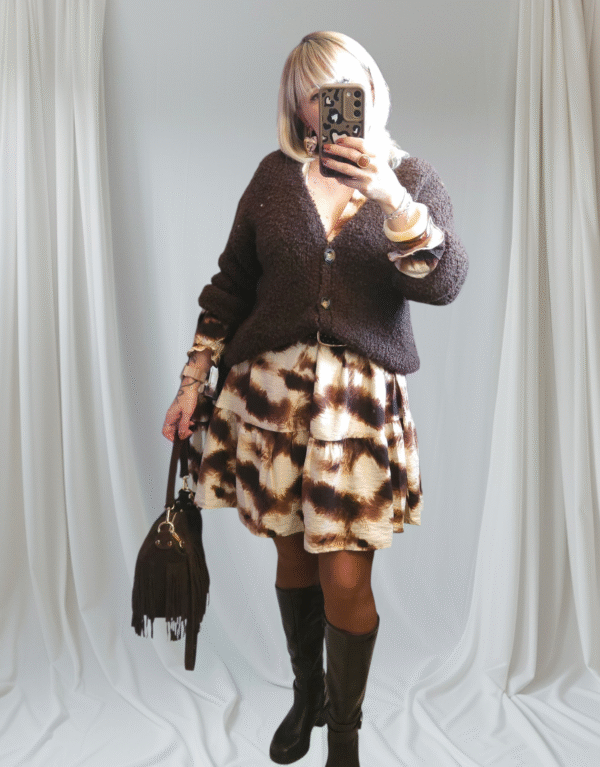 APA-R-1025-11-1 ROBE CLARA