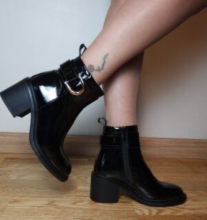 C-B-1025-001 BOTTINE VERNIS NOA