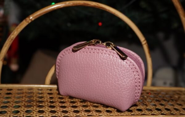 DSC00047 PORTE MONNAIE LEA